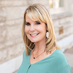 Sarah Hale-Vice President
Business Banking Officer at your PCB bank in Harrisonburg, Va.