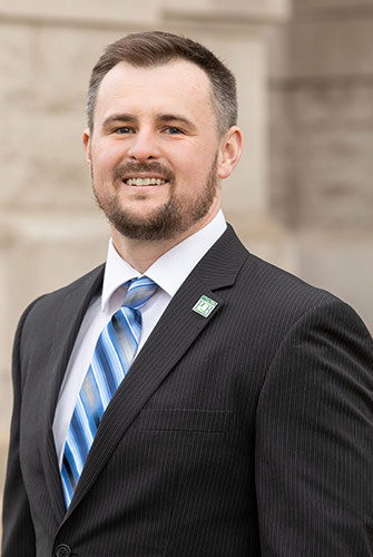Vice President Market Leader-Jordan Dean at your PCB bank in Harrisonburg, Va.